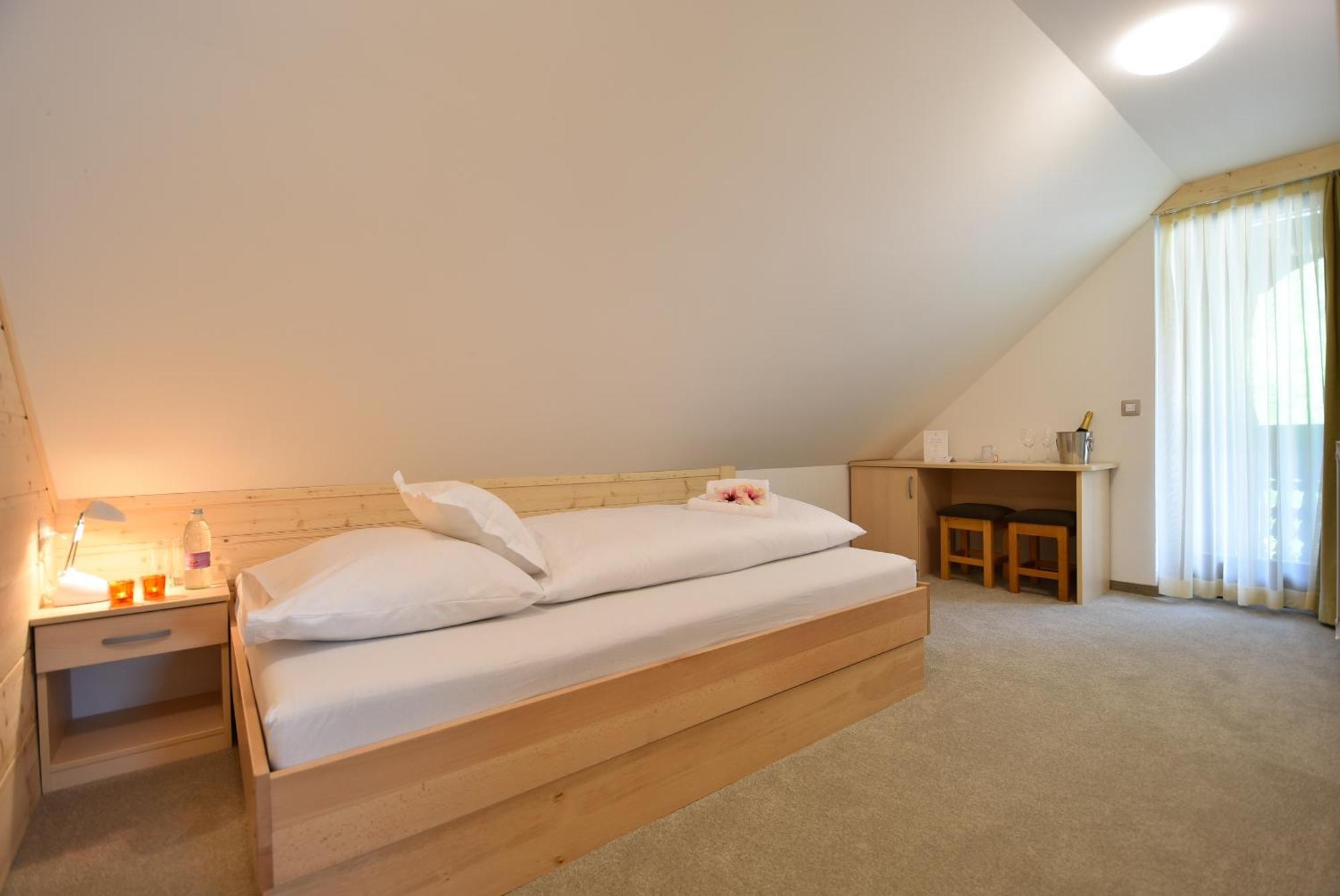 Privillage Stare - B&B Bohinj Bilik gambar